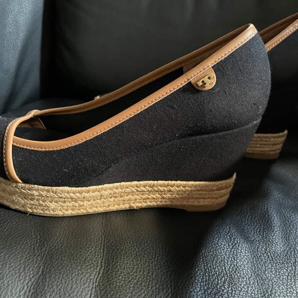 Tory Burch wedges - Picture 6 of 7